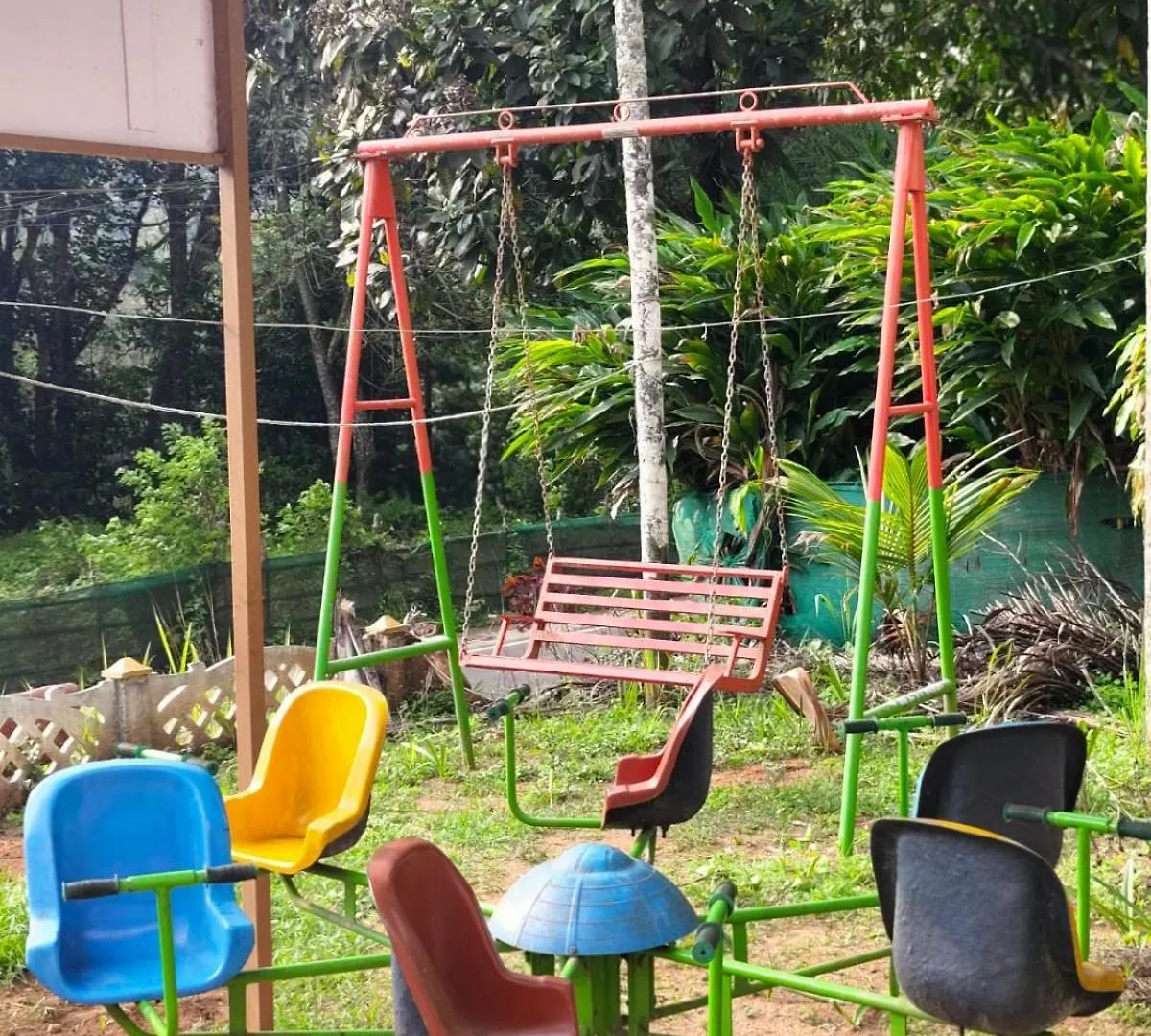 Blueway Hotel Munnar Anachal